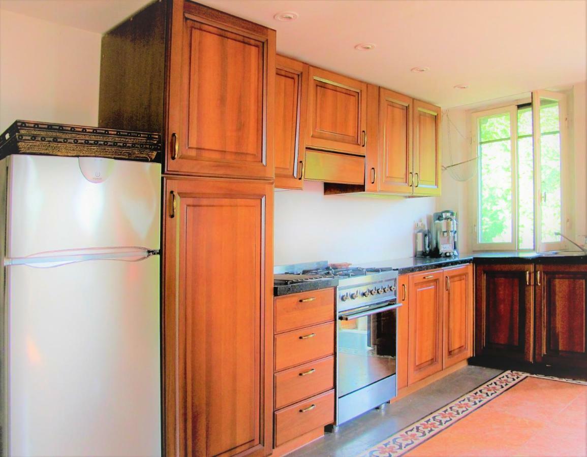 Budget Romance Tower Studio Apartment Lari Exterior foto
